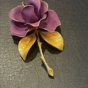 Vintage Cerrito Purple Matte gold tone floral brooch